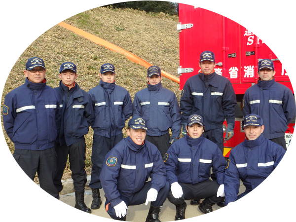 消防職員による火災防御訓練08
