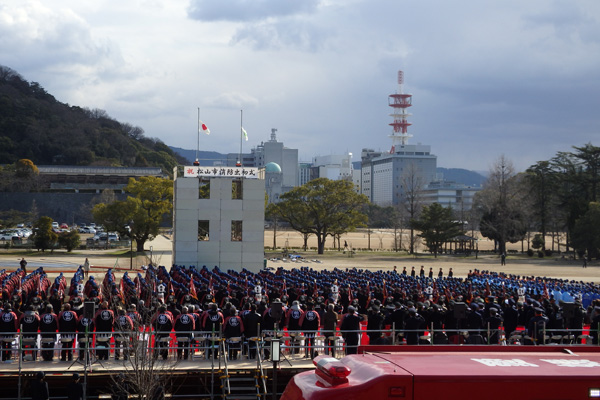 国旗・市旗掲揚