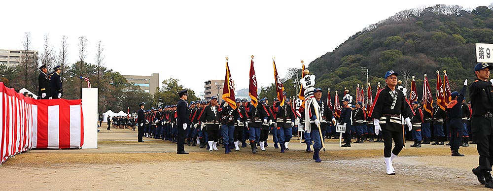 水軍太鼓＆古典竹梯子演技